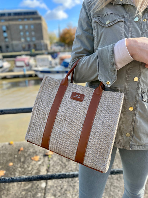 Large Square Straw Tote - Cognac
