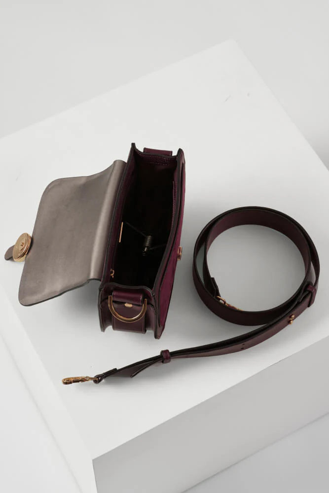 Venetia Saddle Crossbody - Cherry