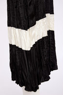Round Neck Crushed Dress - Black/off White