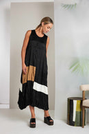 Round Neck Crushed Dress - Black/off White