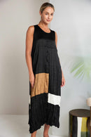 Round Neck Crushed Dress - Black/off White