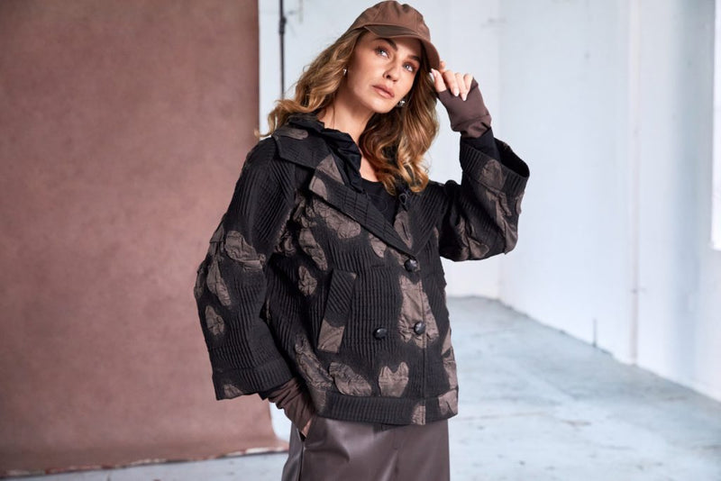 Metal Crushed Collar Jacquard Jacket - Black/cocoa