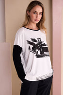 Contrast Sleeve Placement Print Top - Black/choko