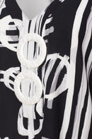 V NECK PRINT TOP/RING DETAIL - Black/grey