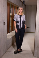 JACQUARD PRINT TOP WITH CONTRAST BAND/POCKETS - Silver/black