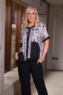 JACQUARD PRINT TOP WITH CONTRAST BAND/POCKETS - Silver/black