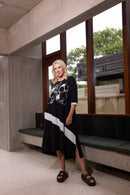 PLACEMENT PRINT DRESS WITH CONTRAST CUFF/PANEL - Black/white