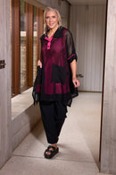MESH TUNIC WITH CONTRAST TRIMS PLUS CAMI - Black/azalra