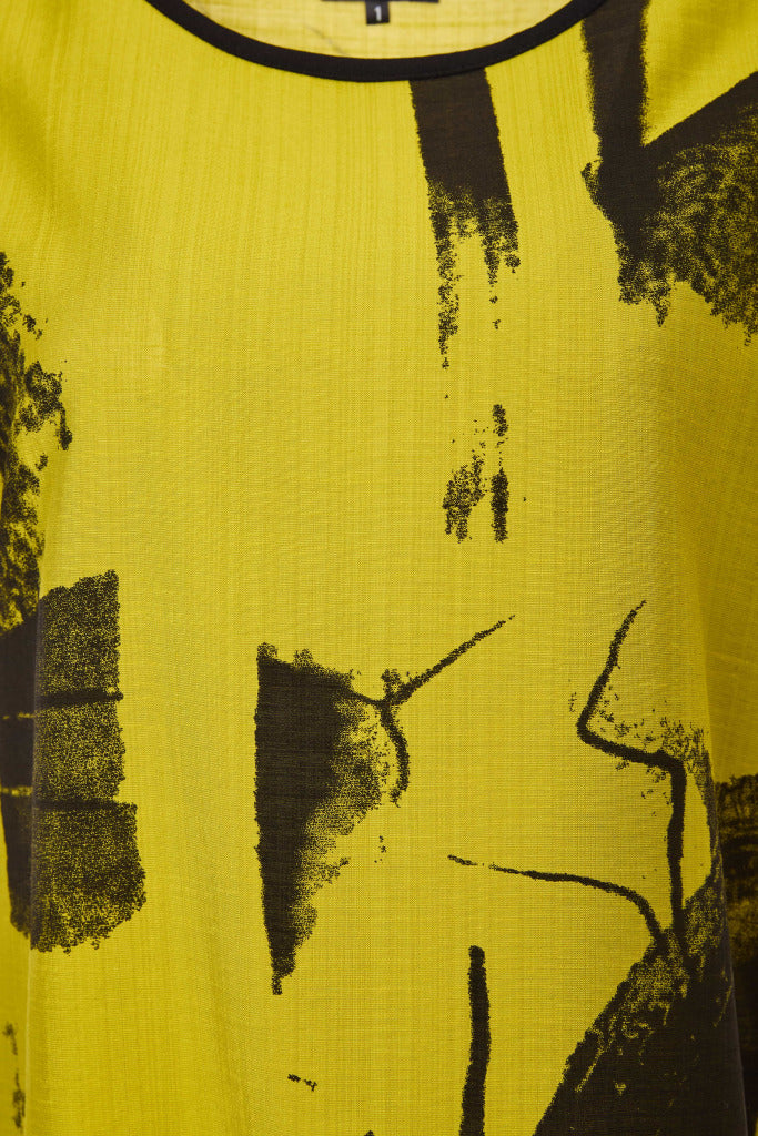 Contrast Blurred Block Print Top - Black/olive