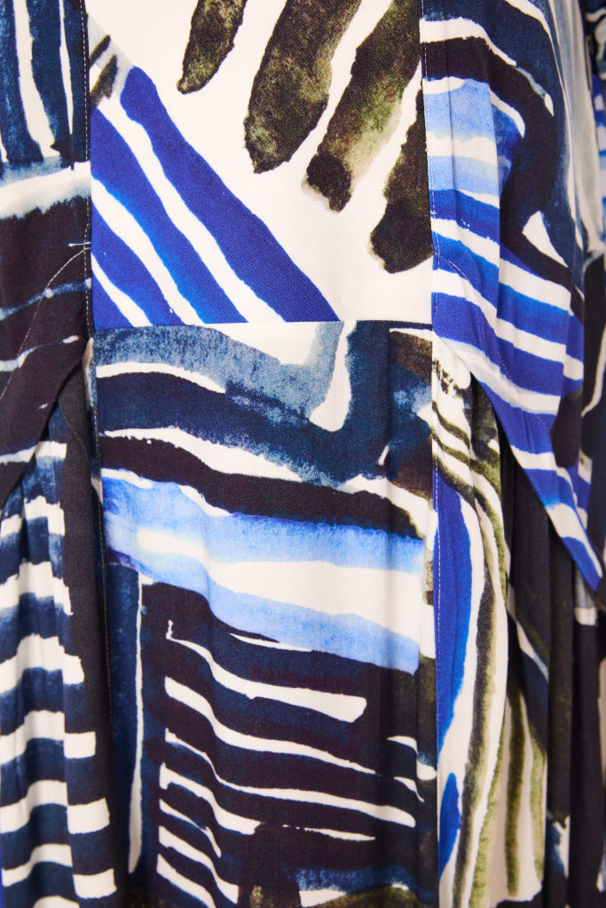 Geometrical Print V Neck Dress - Royal