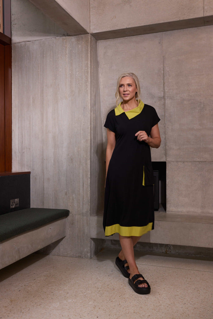 Contrast Collar Plus Hem Panel Dress - Black/lime