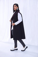 Raw Seams Gilet - Black/pink