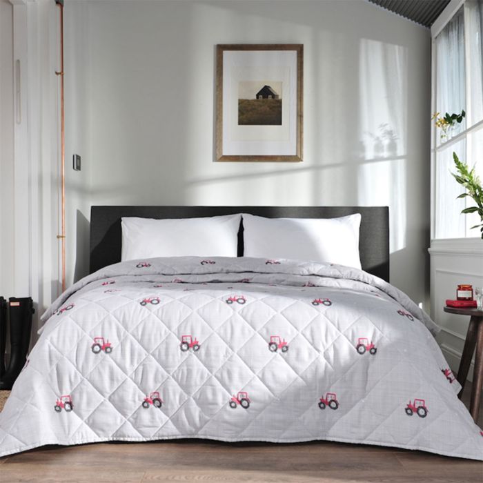 Little Red Tractor Bedspread 200x240cm