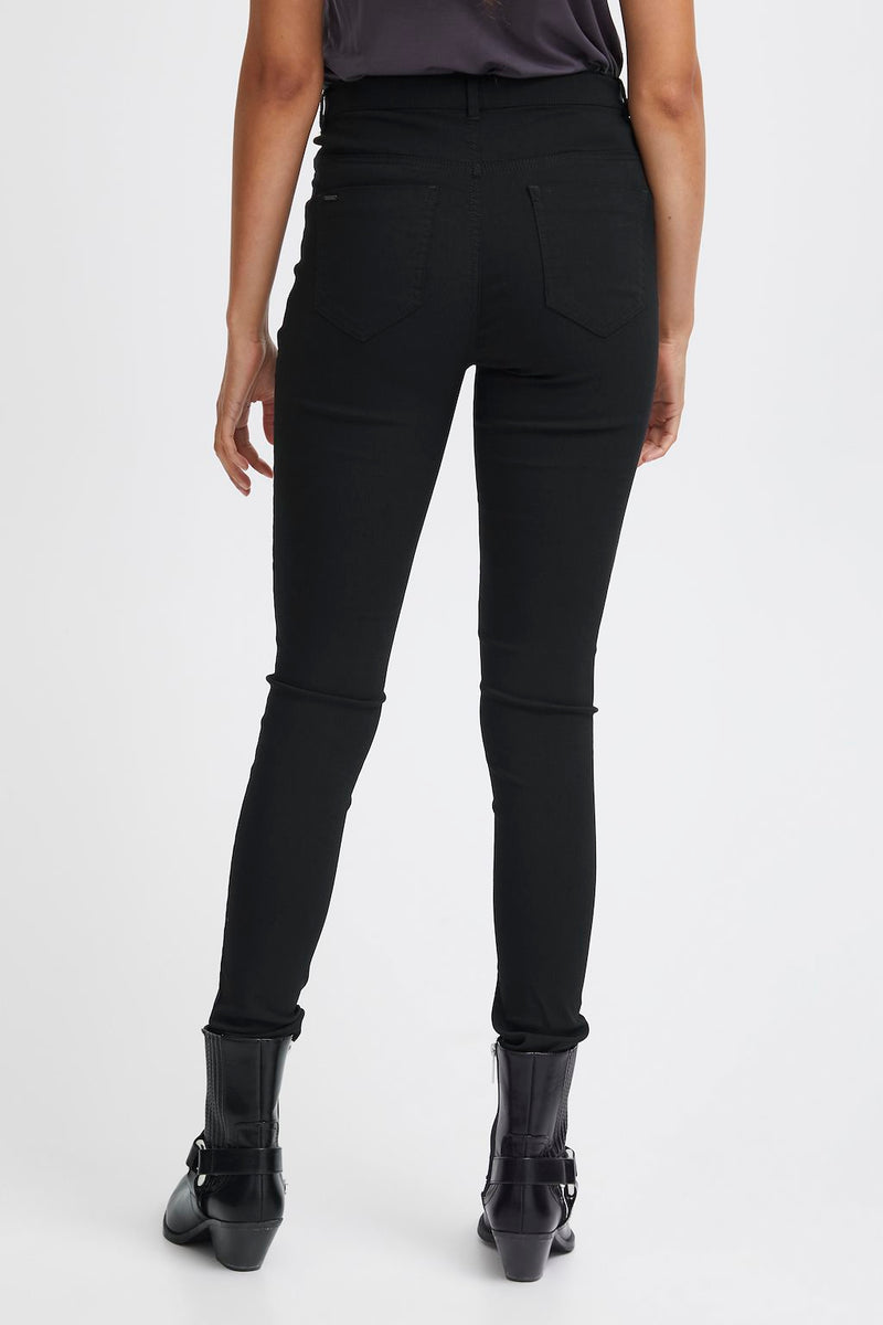 Elva 5 Pocket Slim Jean - Black