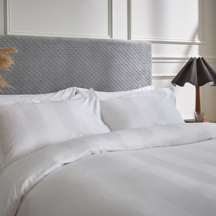 Serra Duvet Cover Set - White