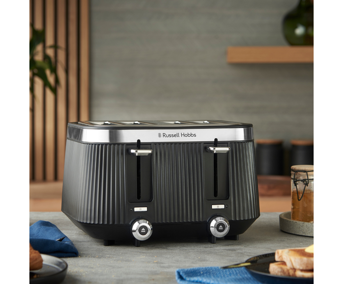 Brontë 4 Slice Toaster - Black 