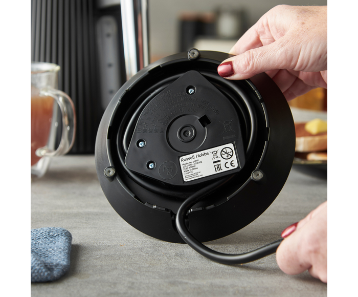 Brontë Kettle - Black