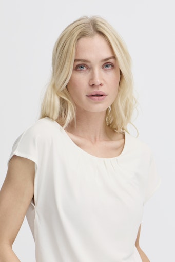 Perl Pleat Tee - Marshmallow