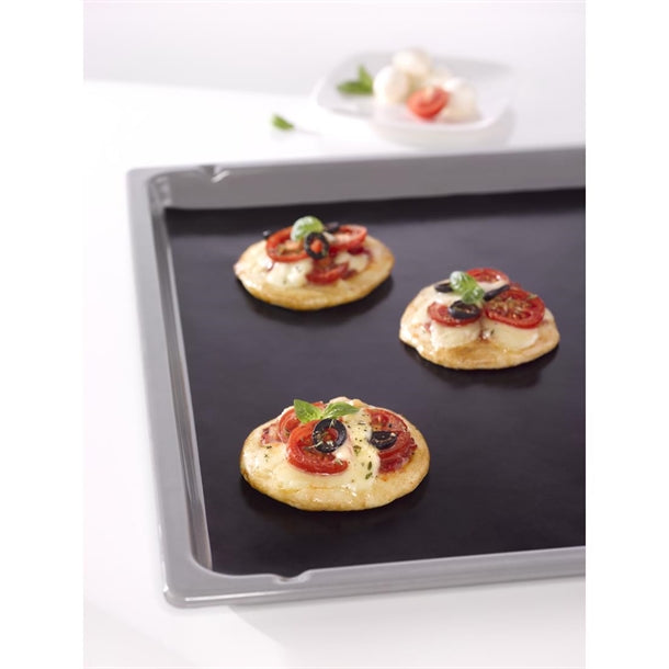 NoStik Reusable Bake Liner