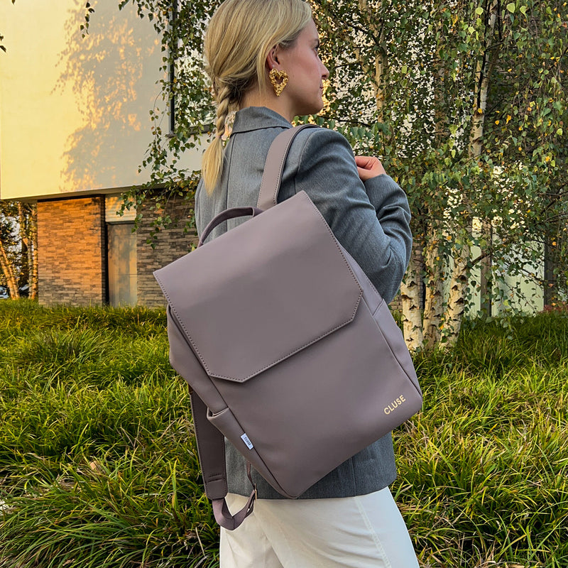 Nuitée 2.0 Backpack - Grape & Gold