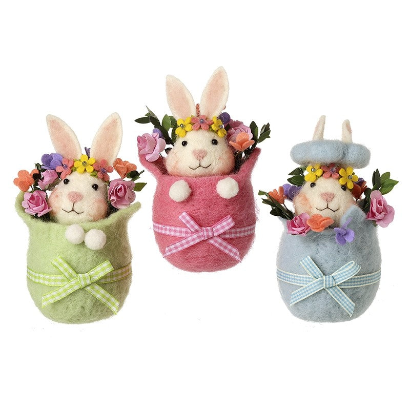 Felt Bunnies In Baskets with Flowers