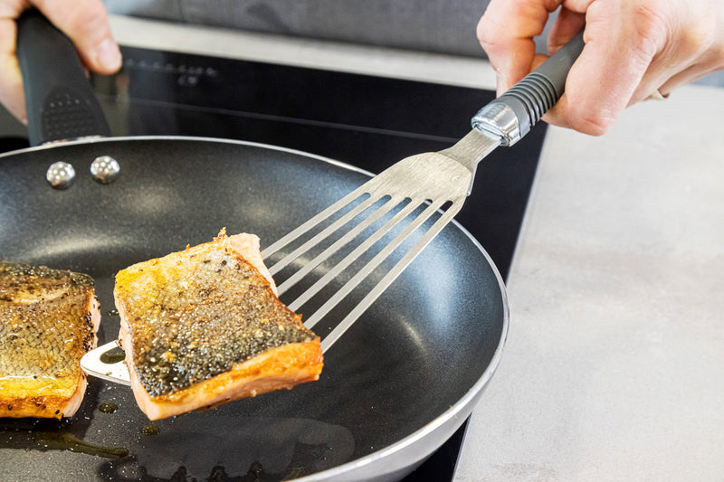 Professional Fish Slice with Soft Grip Handle