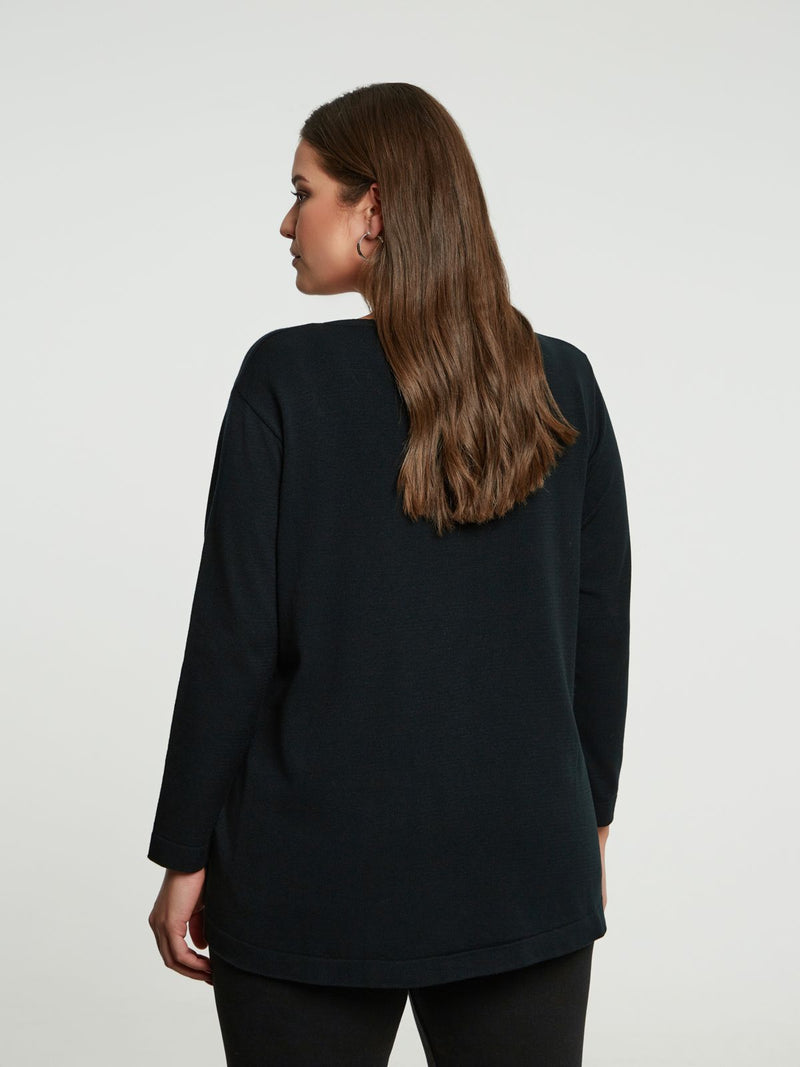 PLAIN BLACK JUMPER - Black
