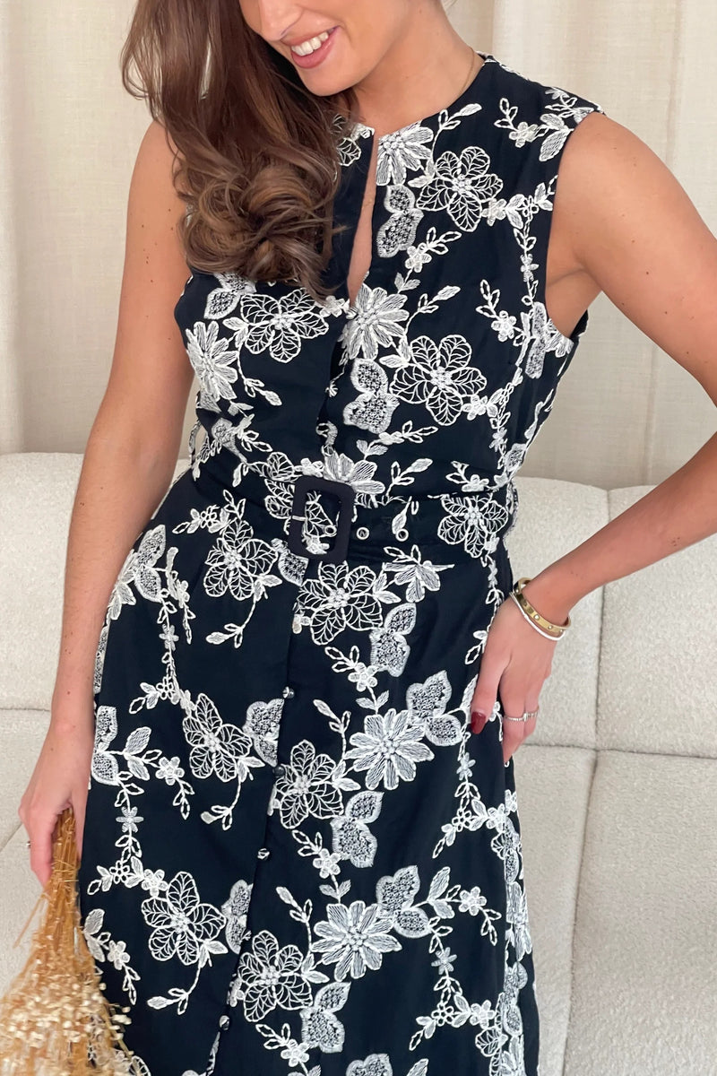 Cordelia Embroidery Dress - Black