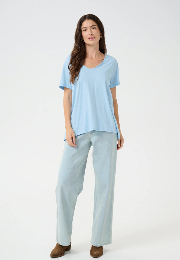 Sina T-Shirt - Clear Sky