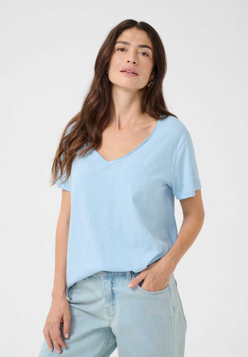 Sina T-Shirt - Clear Sky