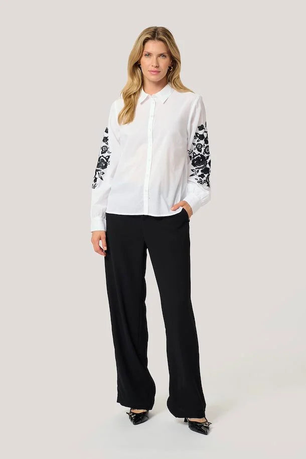 Daphne Shirt - Snow White