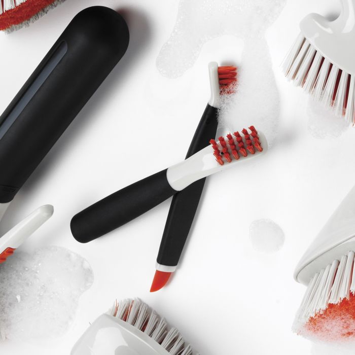 Deep Clean Brush Set - Red