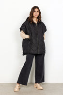 Fenya 44 Padded Poncho - Black