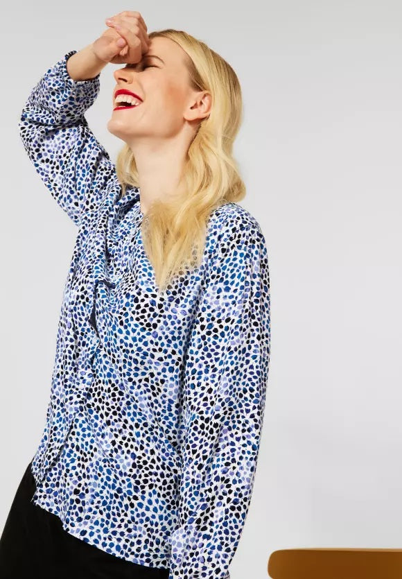 Stand Up Collar Blouse - Off White