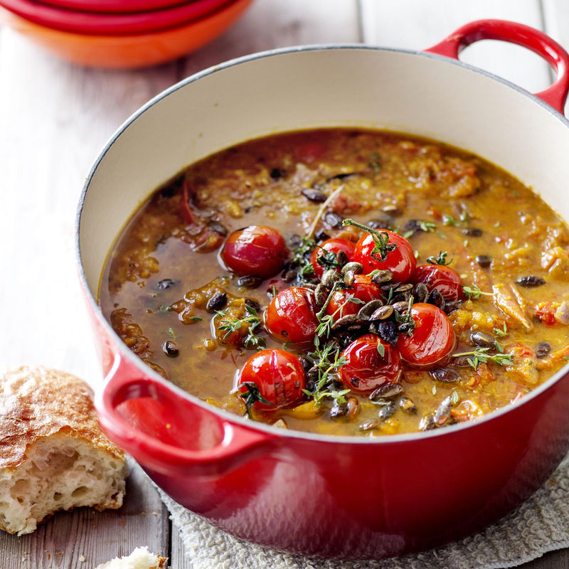 Signature Cast Iron Round Casserole 24cm - Cerise