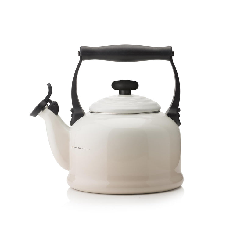 Traditional Whistling Kettle 2.1L - Meringue