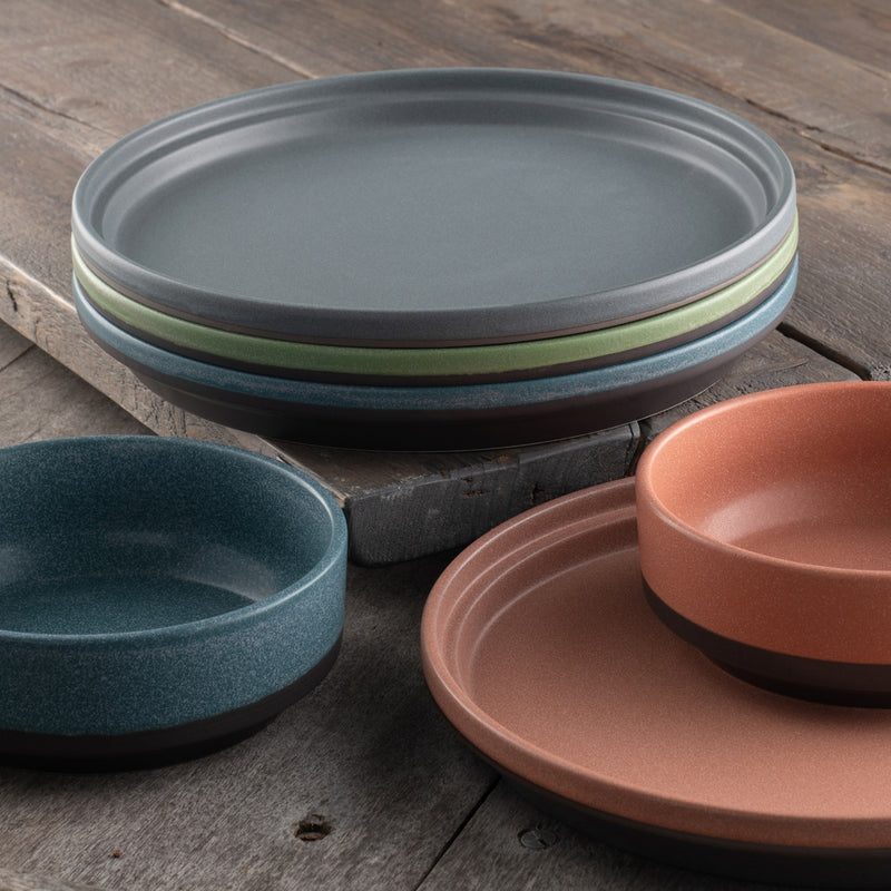 Taberu Set Of 4 Large Stacking Plates