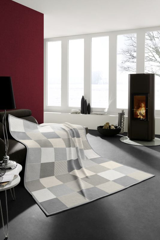 Soft Melange Tweed Ch. Grey Throw