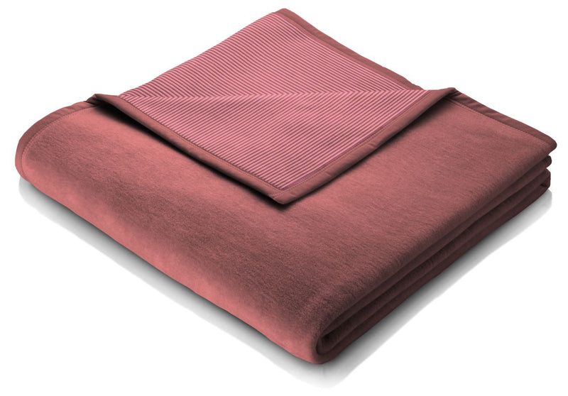 Soft Pile Stripe Udf Rosa Throw