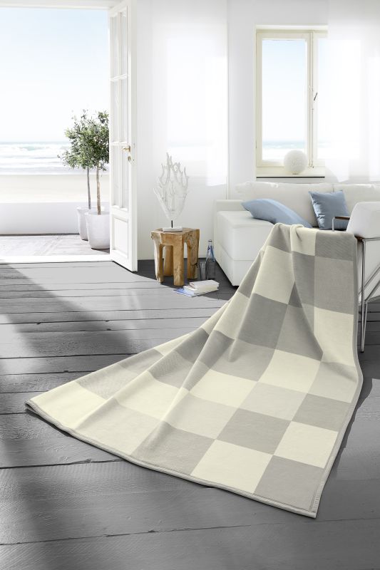 Soft Pile Ancora Throw