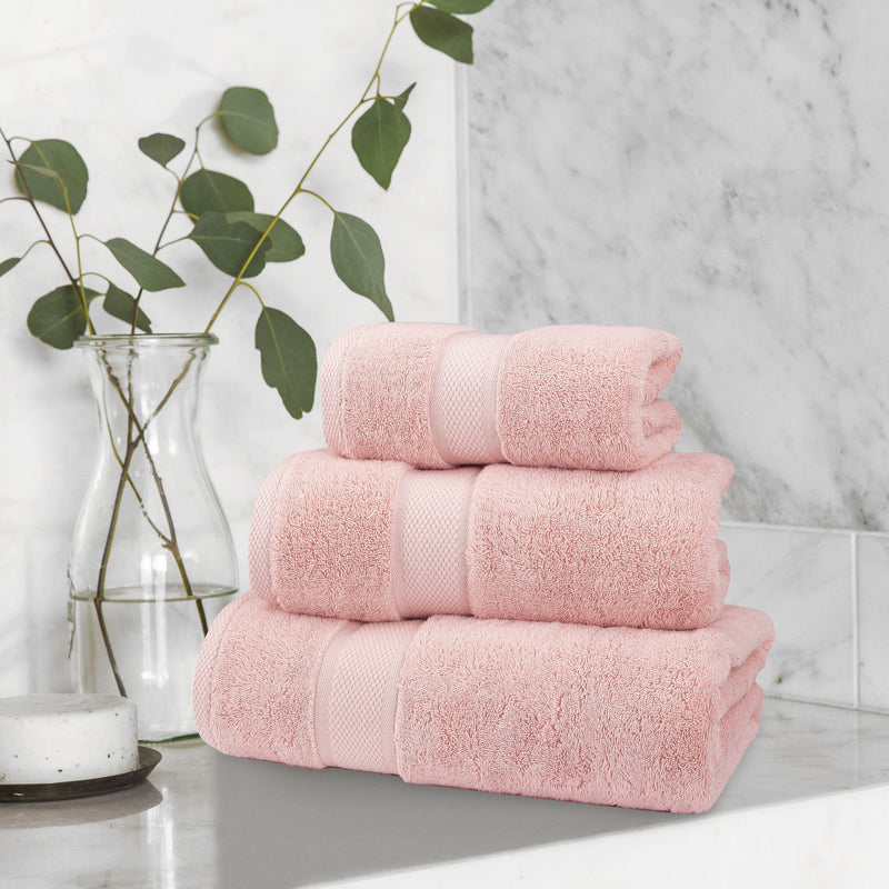 Relax Plain Dye 700 GSM Towel - Blush