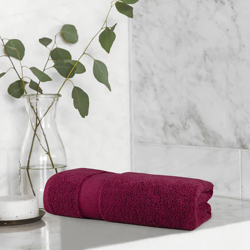 Relax Plain Dye 700 Gsm Towel Ruby