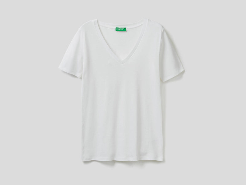 Basic Woman V-Neck Tee - White