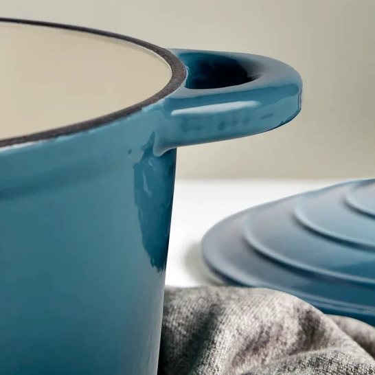 Simply Home 26cm Blue Cast Iron Casserole