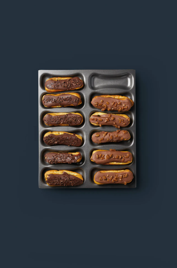 Non-Stick 12 Hole Éclair Baking Pan