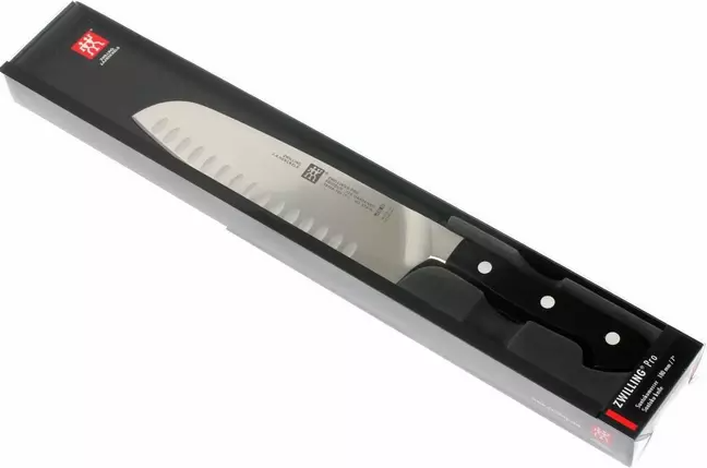 Pro Santoku Knife 18.6 cm