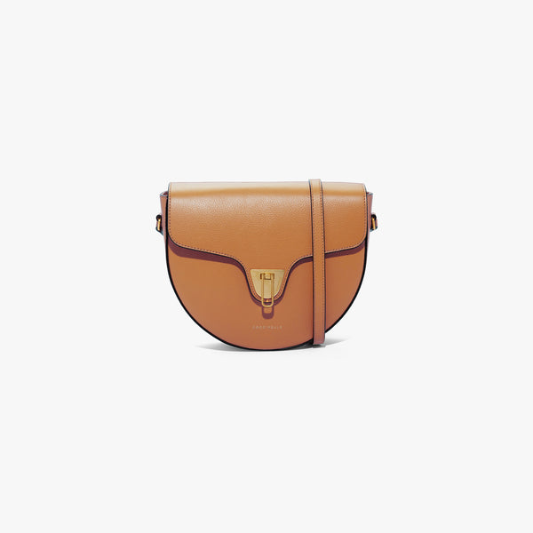 Beat Soft Medium Handbag - Caramel