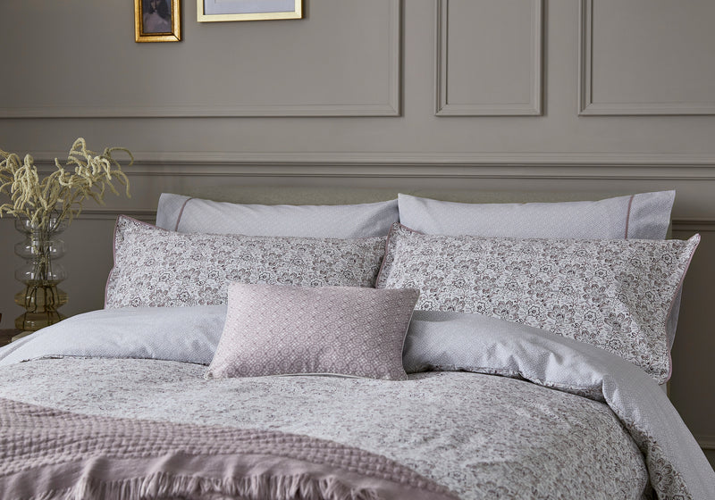 Mirabel / Alisia Amethyst Cushion 30x40cm