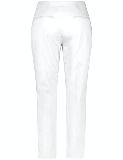 Inspiring Exotic Crop Trouser - Off White