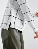 Inspiring Art Nouveau Round Neck Jumper - Ecru/white/black